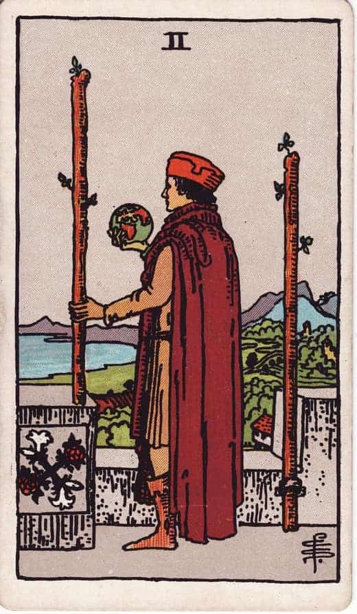 완드 2 (Two of Wands)