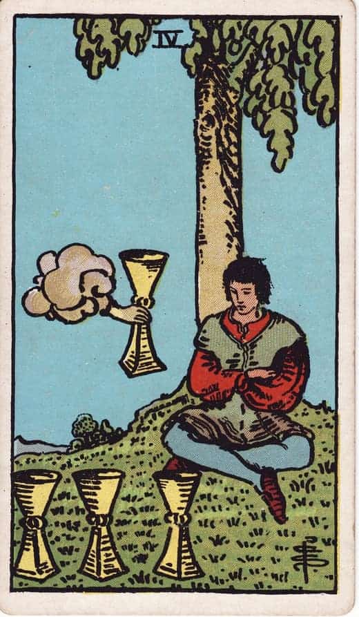 컵 4 (Four of Cups)